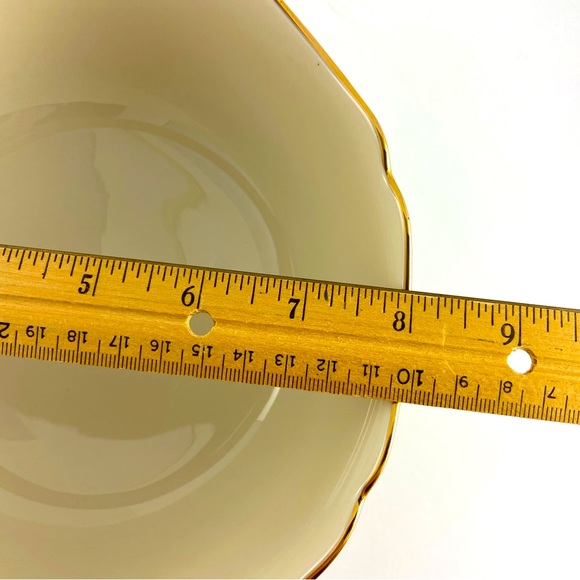 Vintage Lenox Ivory Holiday Large Bowl Scalloped Gold Trim 8" Serving Bowl - Picture 7 of 8